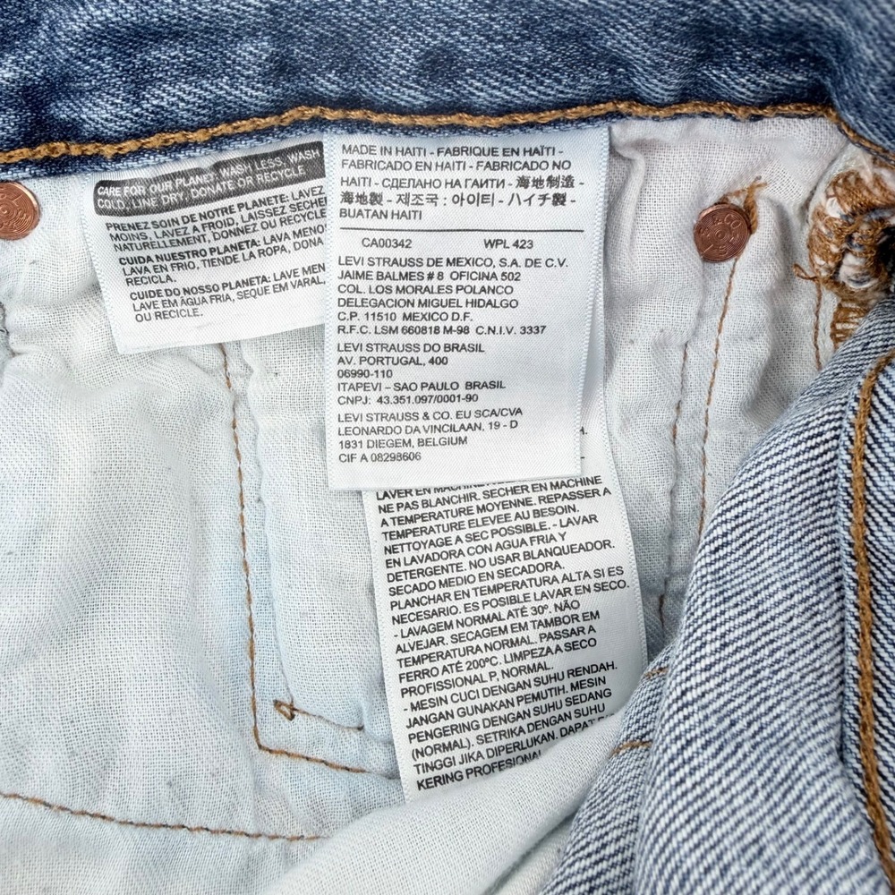 Levi's Men's 501 Original Fit Jeans 35x30 Blue Medium Wash Expanded Back Patch - Picture 6 of 11